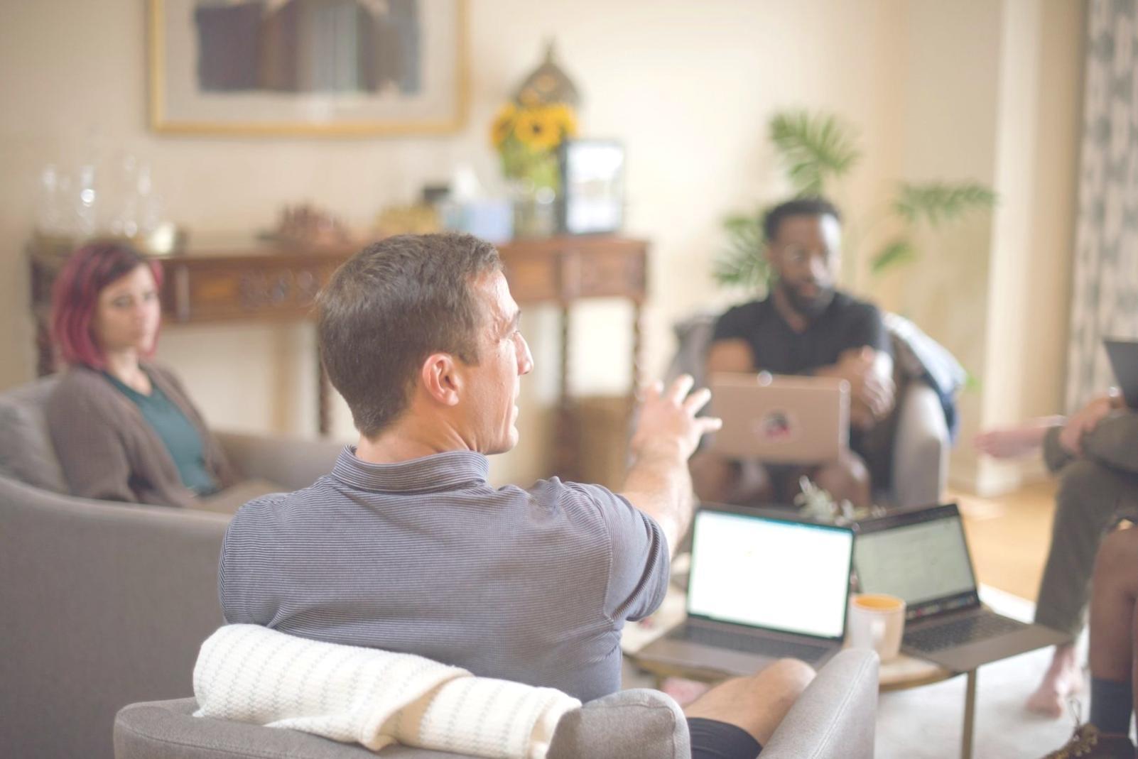 Analyse de données financières sur écrans multiples